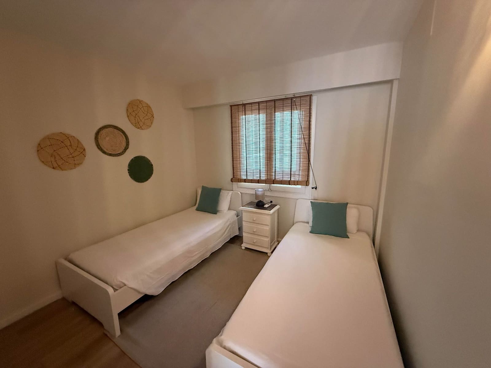 Apartamento de 2 habitaciones en Altea en alquiler con piscina garaje - 1.450 € (Ref: 10061291)