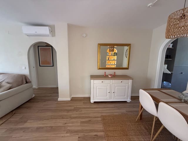Apartamento de 2 habitaciones en Altea en alquiler con piscina garaje - 1.450 € (Ref: 10061291)