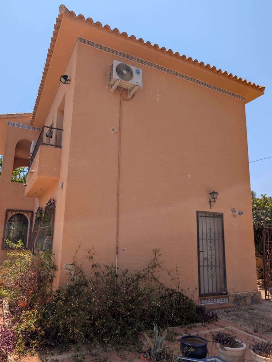 4 quarto Moradia para venda em Polop com piscina garagem - 550 000 € (Ref: 10074918)