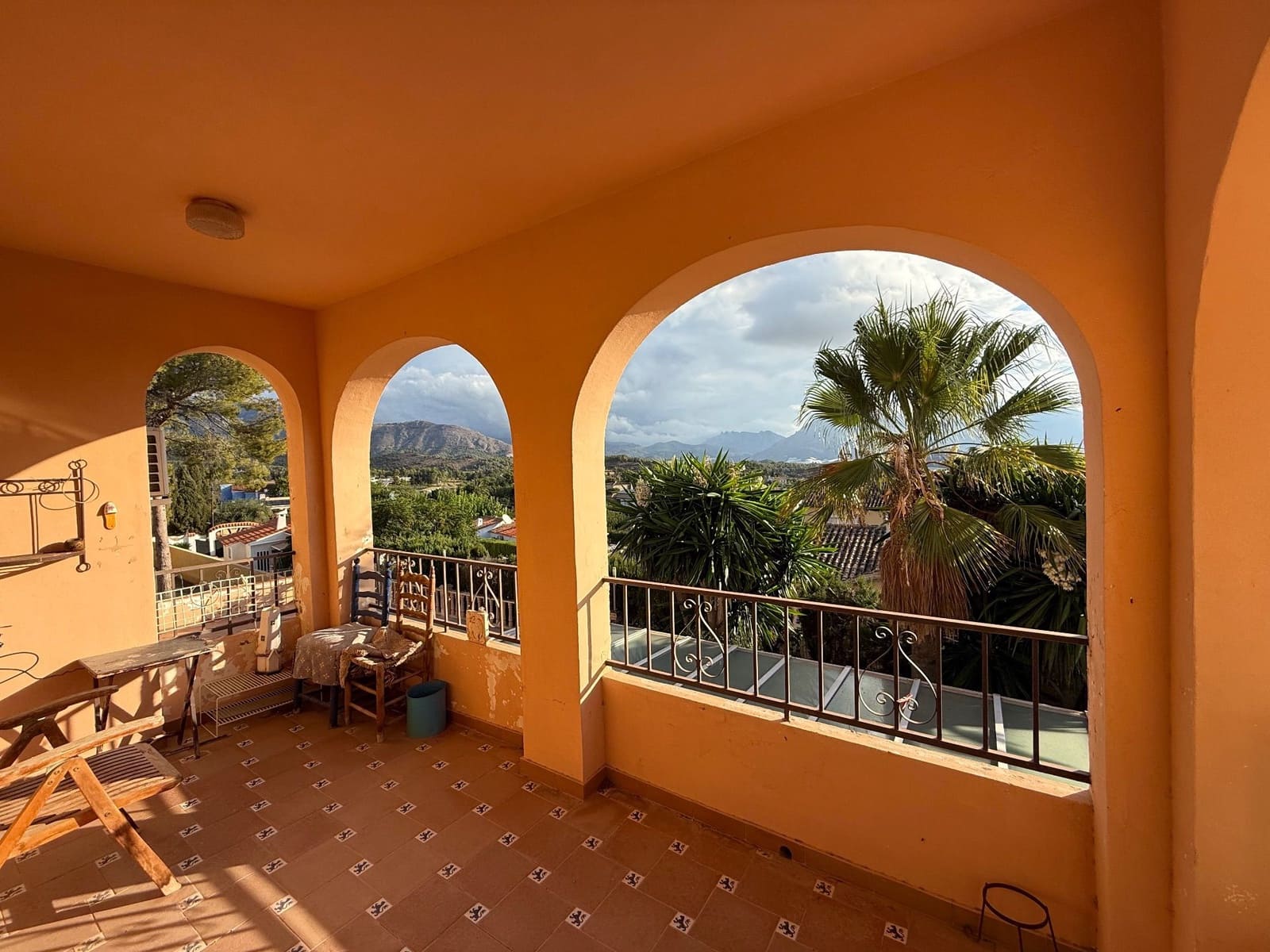 4 bedroom Villa for sale in Polop with pool garage - € 495,000 (Ref: 10074918)