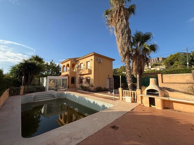 4 chambre Villa/Maison à vendre à Polop avec piscine garage - 550 000 € (Ref: 10074918)
