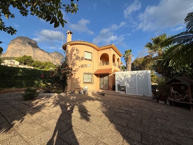 4 chambre Villa/Maison à vendre à Polop avec piscine garage - 550 000 € (Ref: 10074918)