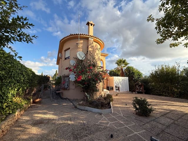 4 chambre Villa/Maison à vendre à Polop avec piscine garage - 550 000 € (Ref: 10074918)