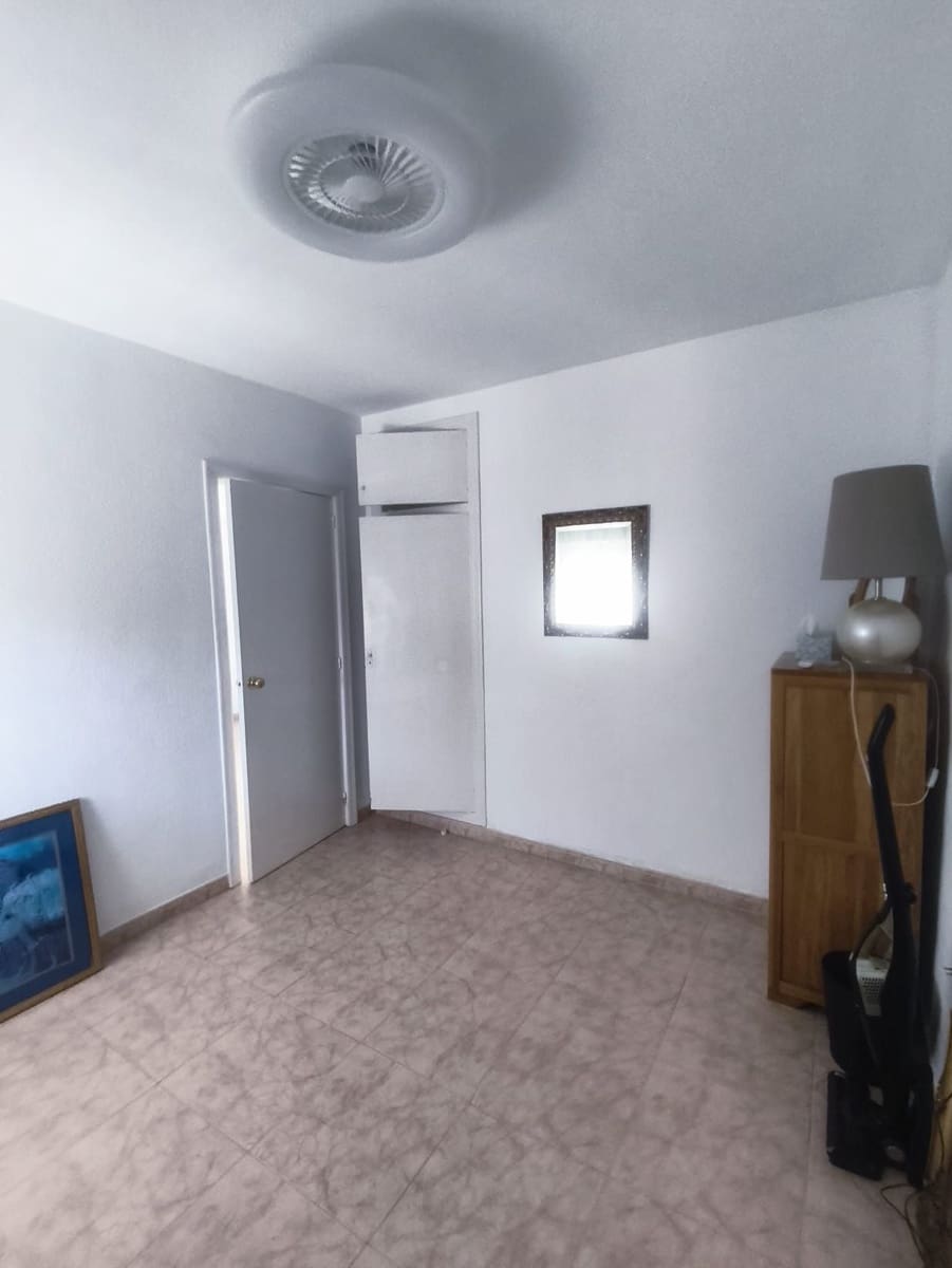 Apartamento de 3 habitaciones en La Nucia en venta con piscina garaje - 220.000 € (Ref: 10080457)