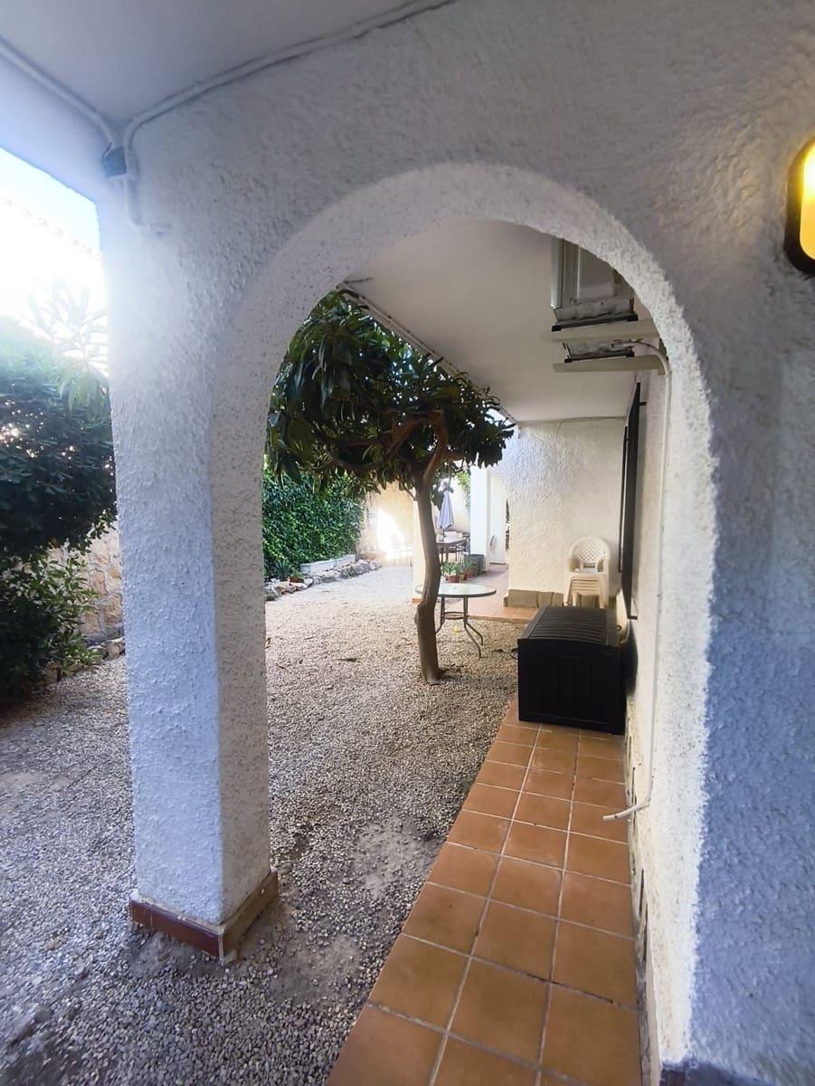 Apartamento de 3 habitaciones en La Nucia en venta con piscina garaje - 220.000 € (Ref: 10080457)