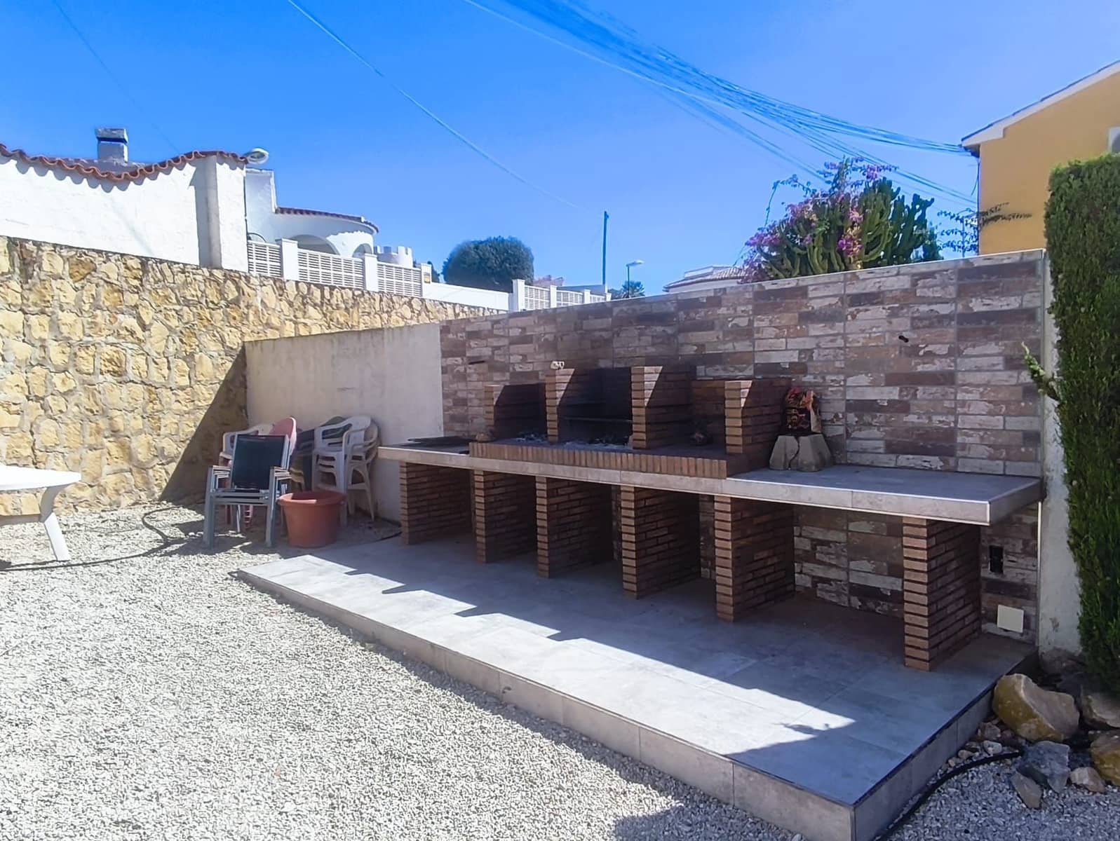 Apartamento de 3 habitaciones en La Nucia en venta con piscina garaje - 220.000 € (Ref: 10080457)