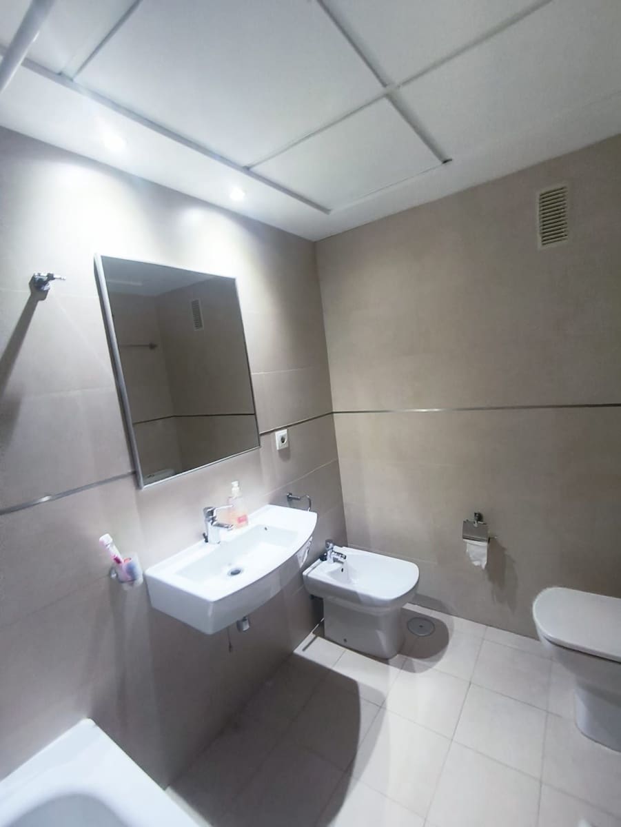 1 chambre Appartement à vendre à Benidorm avec piscine garage - 295 000 € (Ref: 10127697)