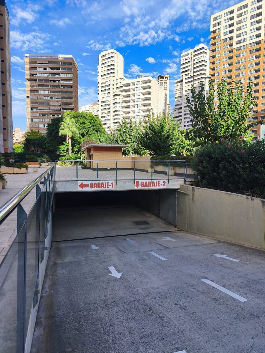1 chambre Appartement à vendre à Benidorm avec piscine garage - 295 000 € (Ref: 10127697)