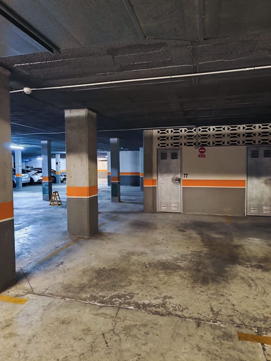 1 chambre Appartement à vendre à Benidorm avec piscine garage - 295 000 € (Ref: 10127697)