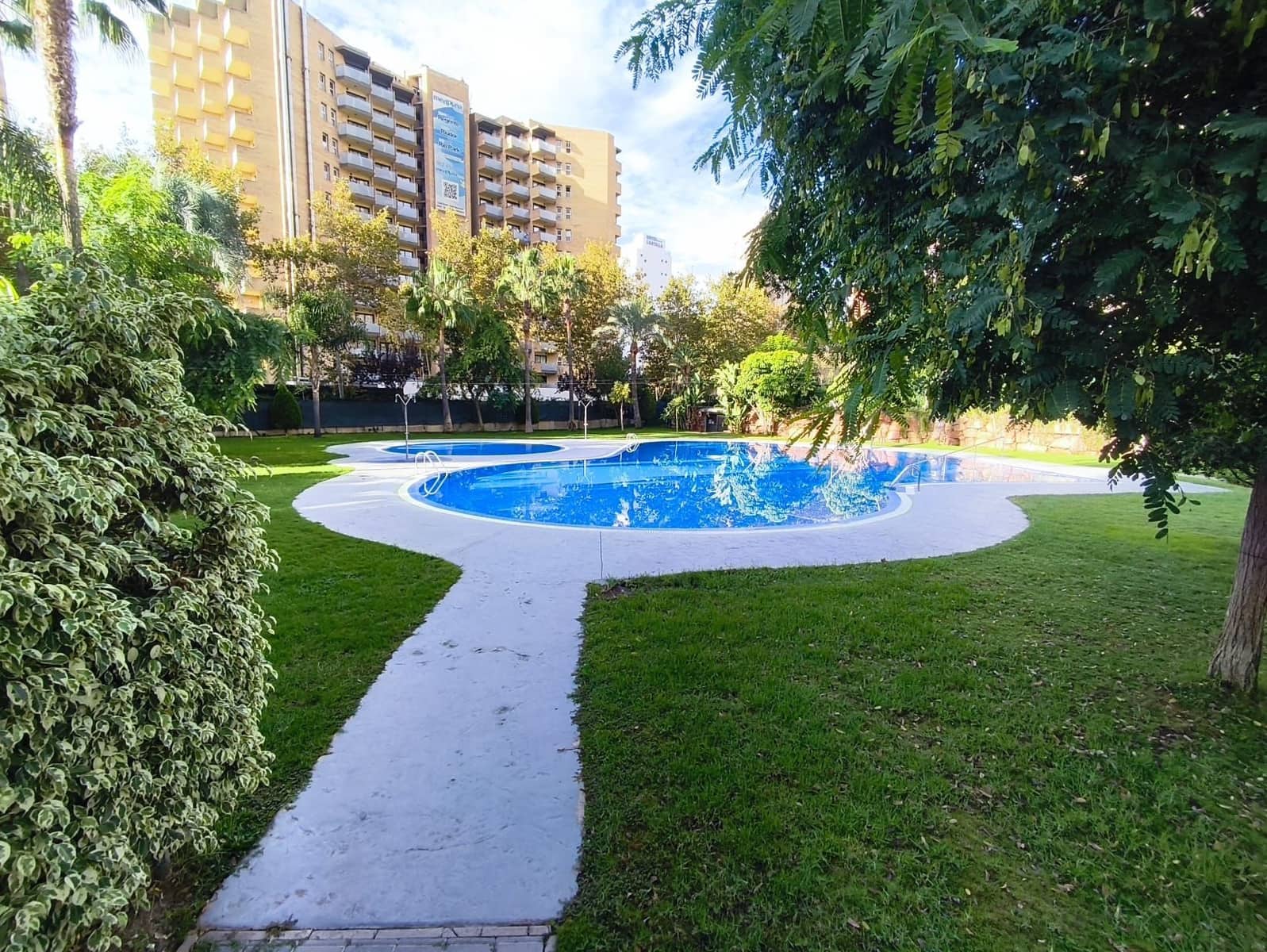 1 chambre Appartement à vendre à Benidorm avec piscine garage - 295 000 € (Ref: 10127697)