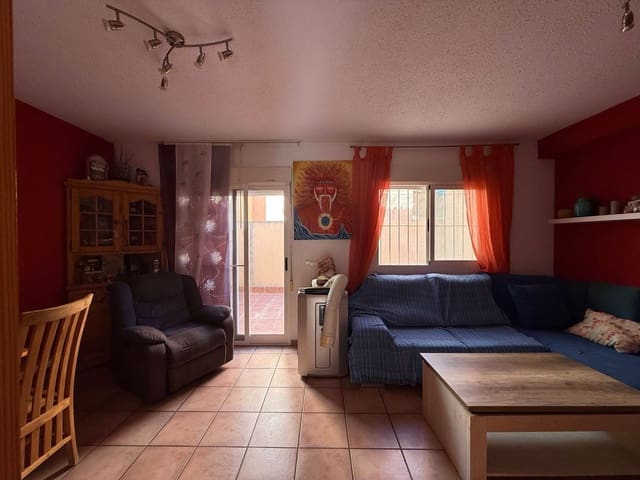 3 soverom Kjedet enebolig til salgs i Polop med svømmebasseng garasje - € 315 000 (Ref: 10135667)