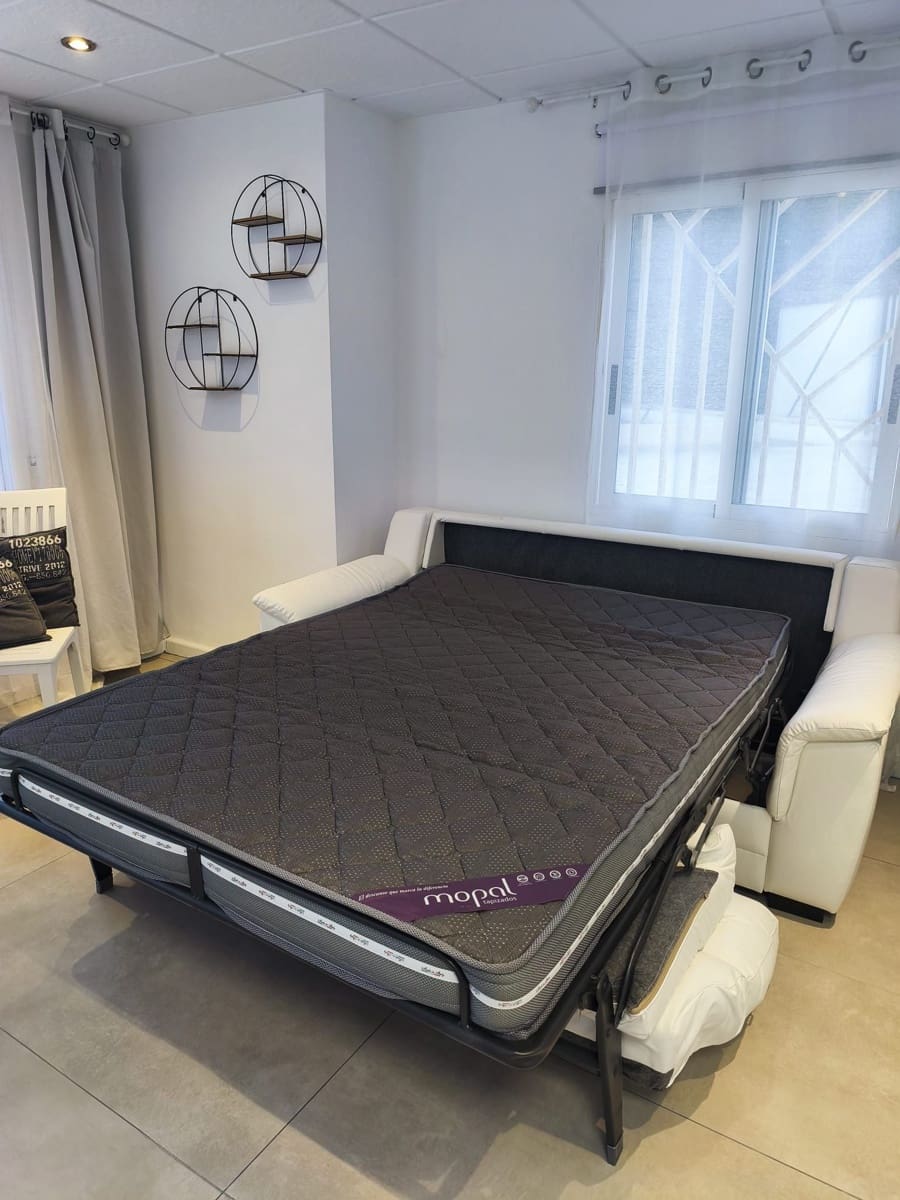 2 Zimmer Apartment zu verkaufen in Benidorm mit Pool Garage - 250.000 € (Ref: 10141676)