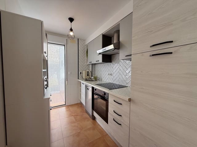 3 chambre Villa/Maison Semi-Mitoyenne à vendre à Relleu avec piscine garage - 250 000 € (Ref: 10150603)