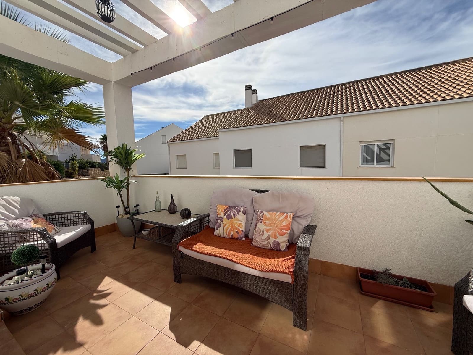 3 chambre Villa/Maison Semi-Mitoyenne à vendre à Relleu avec piscine garage - 250 000 € (Ref: 10150603)