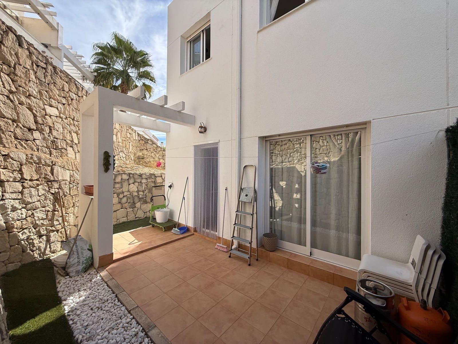 3 chambre Villa/Maison Semi-Mitoyenne à vendre à Relleu avec piscine garage - 250 000 € (Ref: 10150603)