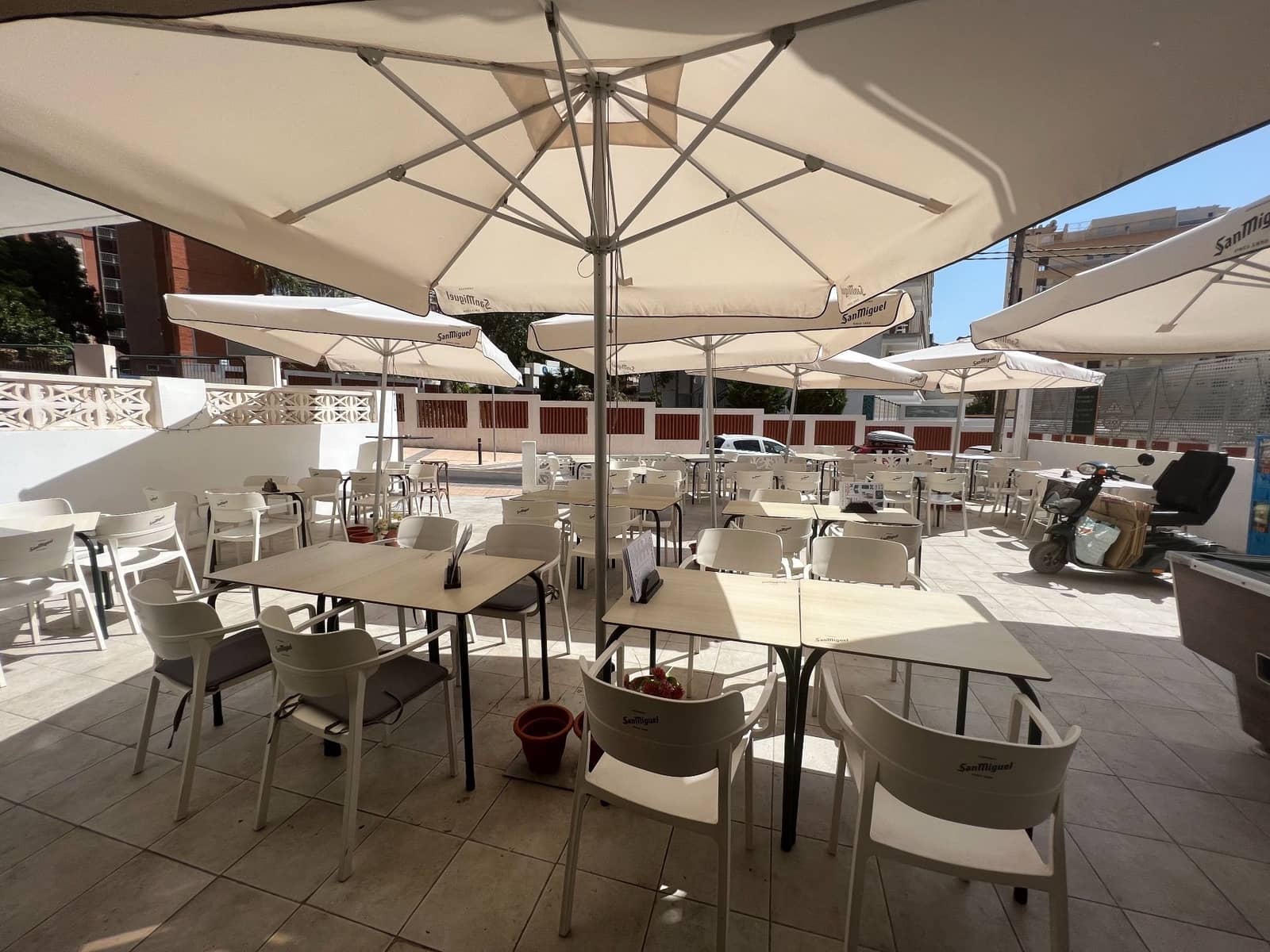 Komercyjne na sprzedaż w Benidorm - 225 000 € (Ref: 6987844)