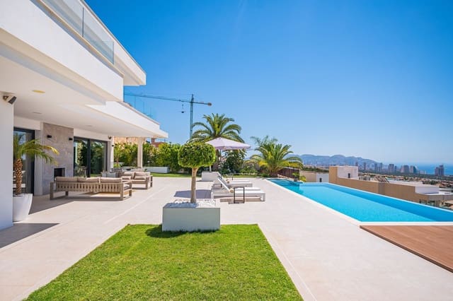 4 bedroom Villa for sale in Finestrat with pool garage - € 2,290,000 (Ref: 7295491)