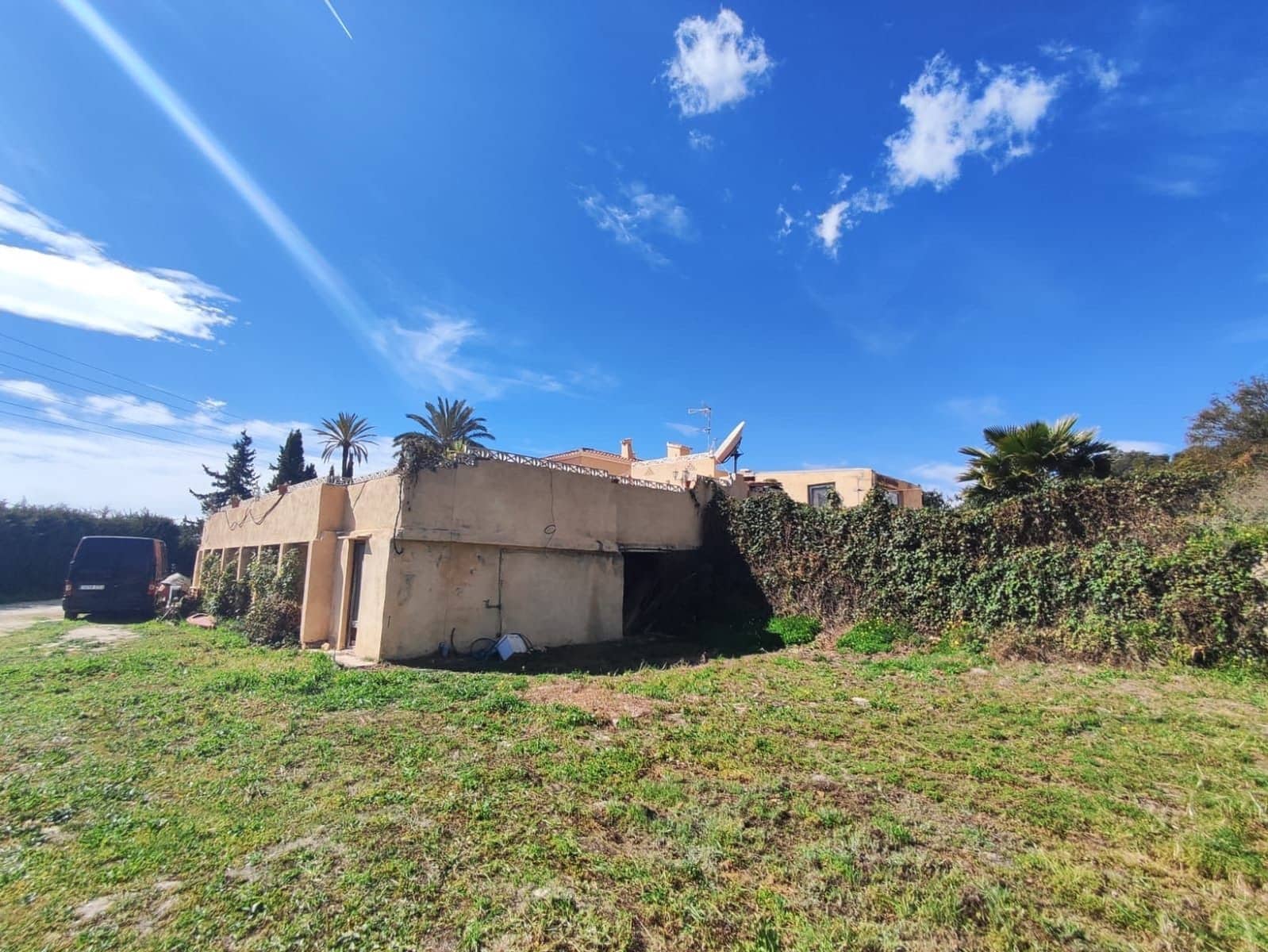 4 sypialnia Willa na sprzedaż w Alfaz del Pi / L'Alfas del Pi z basenem garażem - 595 000 € (Ref: 7432769)