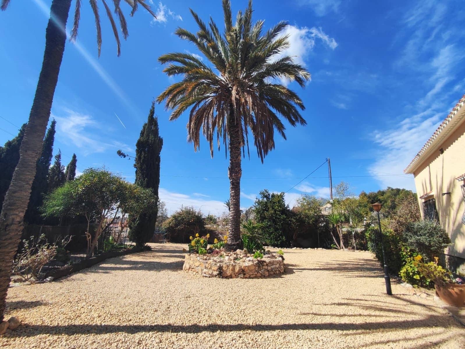 4 sypialnia Willa na sprzedaż w Alfaz del Pi / L'Alfas del Pi z basenem garażem - 595 000 € (Ref: 7432769)