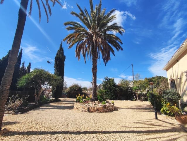 4 sypialnia Willa na sprzedaż w Alfaz del Pi / L'Alfàs del Pi z basenem garażem - 595 000 € (Ref: 7432769)