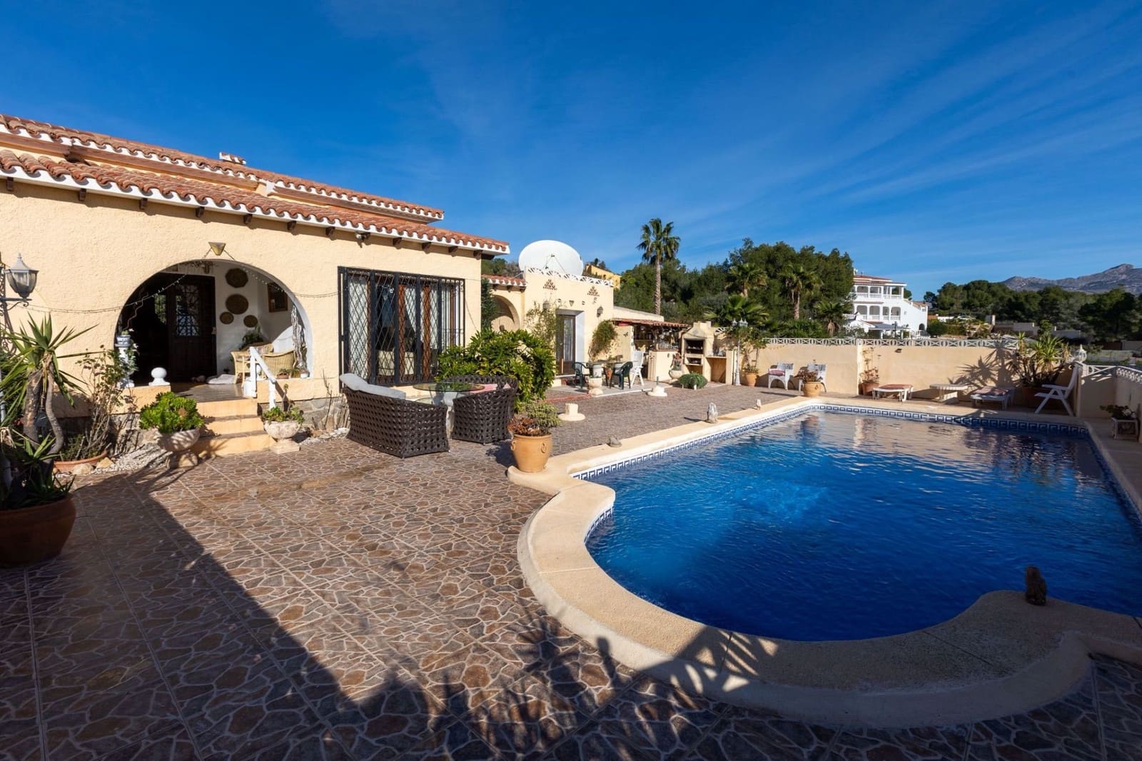 4 bedroom Villa for sale in Alfaz del Pi / L'Alfas del Pi with pool garage - € 550,000 (Ref: 7432769)