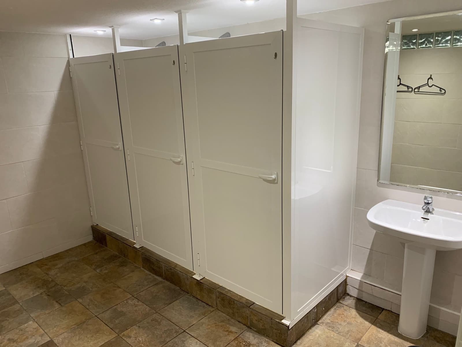 Komercyjne na sprzedaż w Alfaz del Pi / L'Alfas del Pi - 299 000 € (Ref: 7532949)