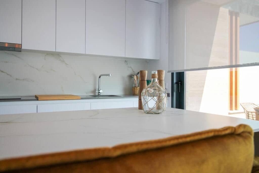 Casa de 4 habitaciones en Finestrat en venta con piscina garaje - 595.000 € (Ref: 7763648)