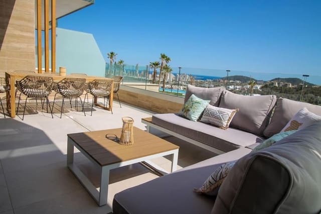 Casa de 4 habitaciones en Finestrat en venta con piscina garaje - 595.000 € (Ref: 7763648)