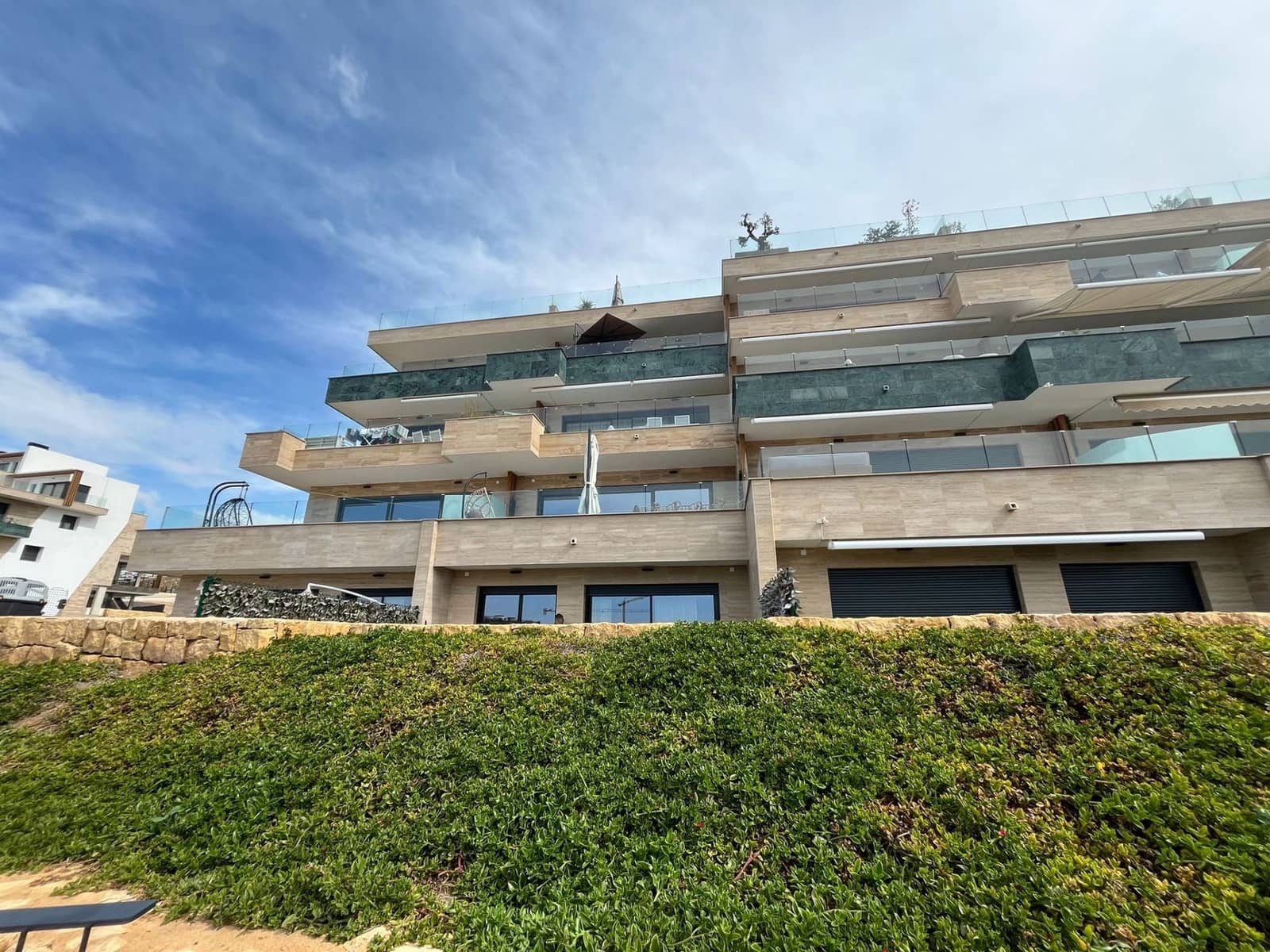 Casa de 4 habitaciones en Finestrat en venta con piscina garaje - 595.000 € (Ref: 7763648)