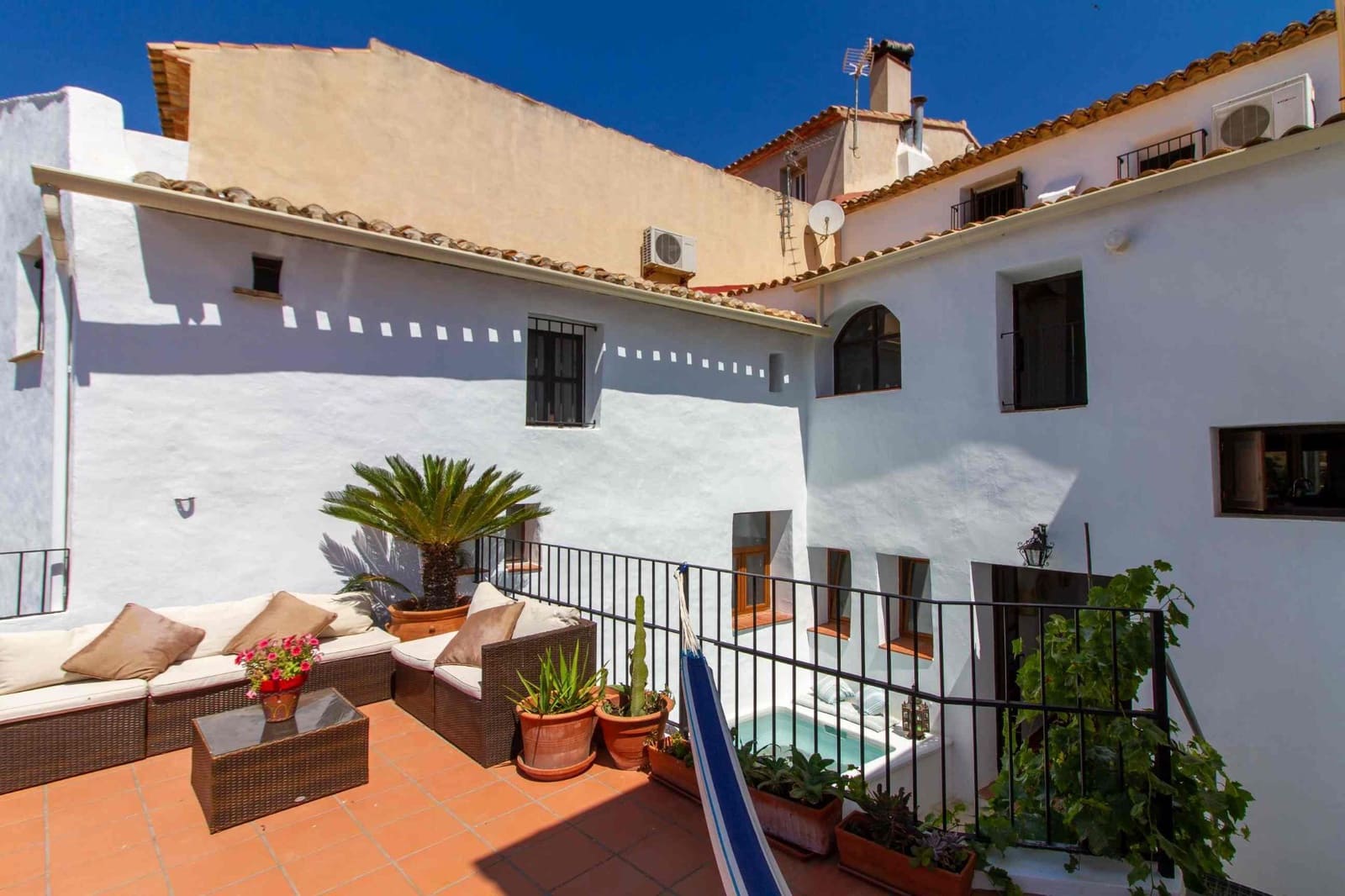 4 slaapkamer Huis te koop in Polop met zwembad - € 550.000 (Ref: 7769974)