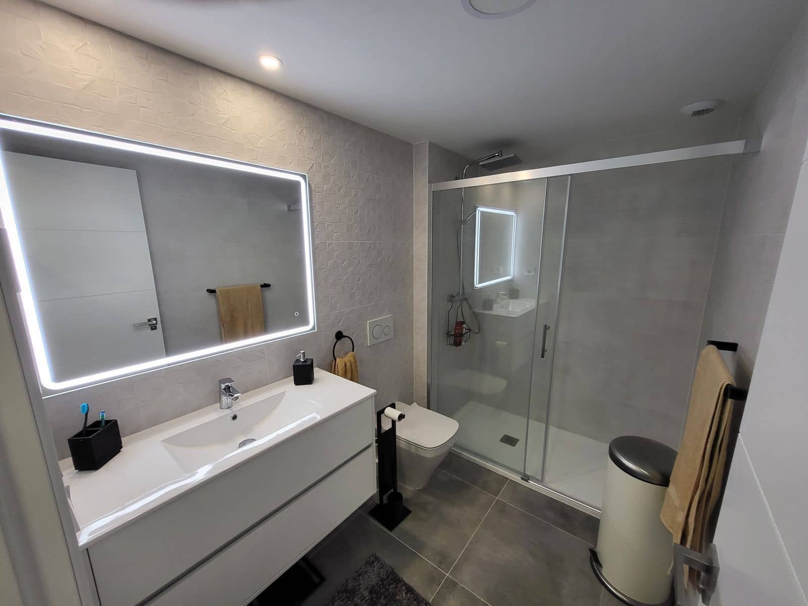 Apartamento de 2 habitaciones en Finestrat en venta con piscina garaje - 390.000 € (Ref: 7790582)