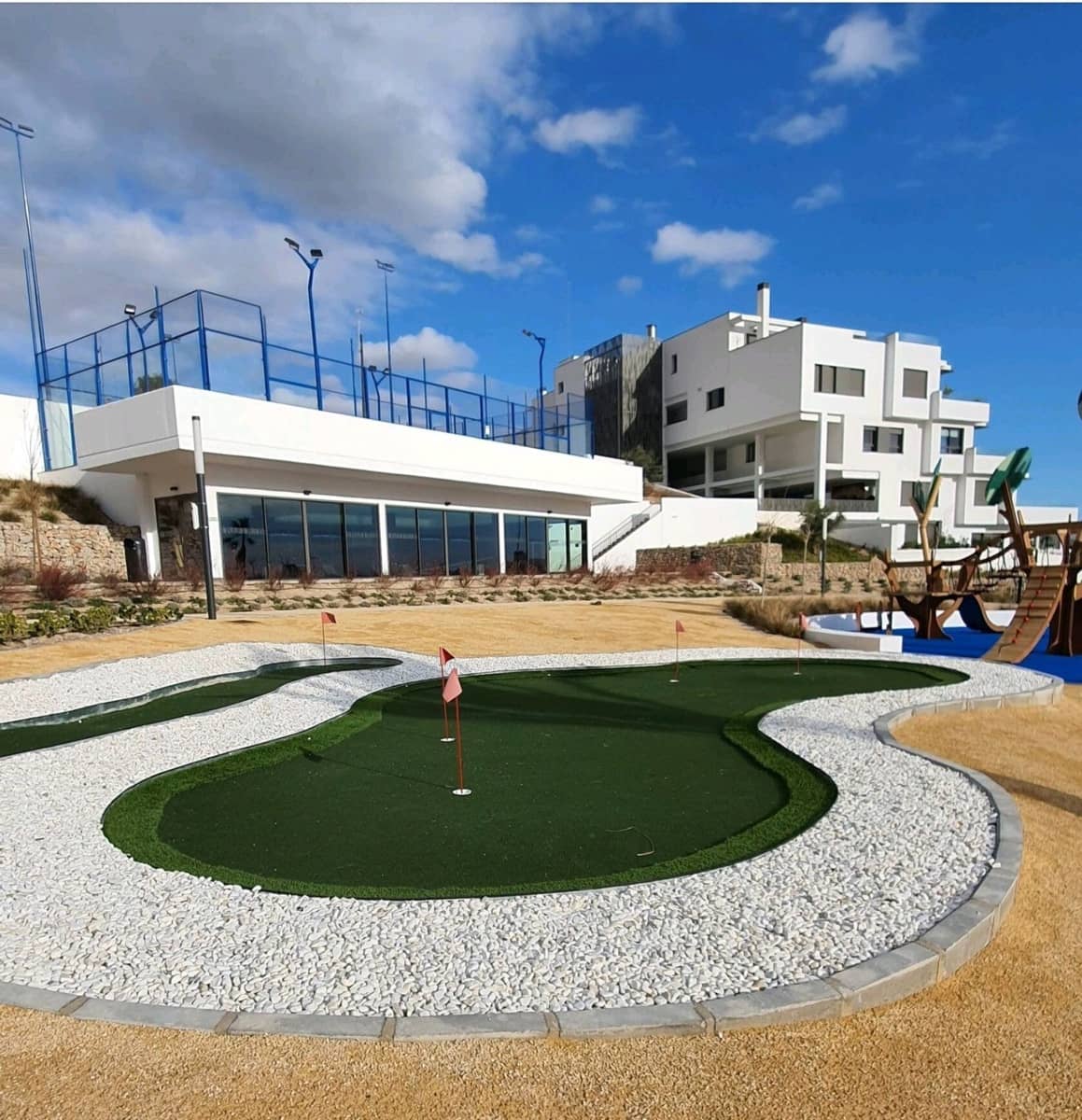 Apartamento de 2 habitaciones en Finestrat en venta con piscina garaje - 390.000 € (Ref: 7790582)