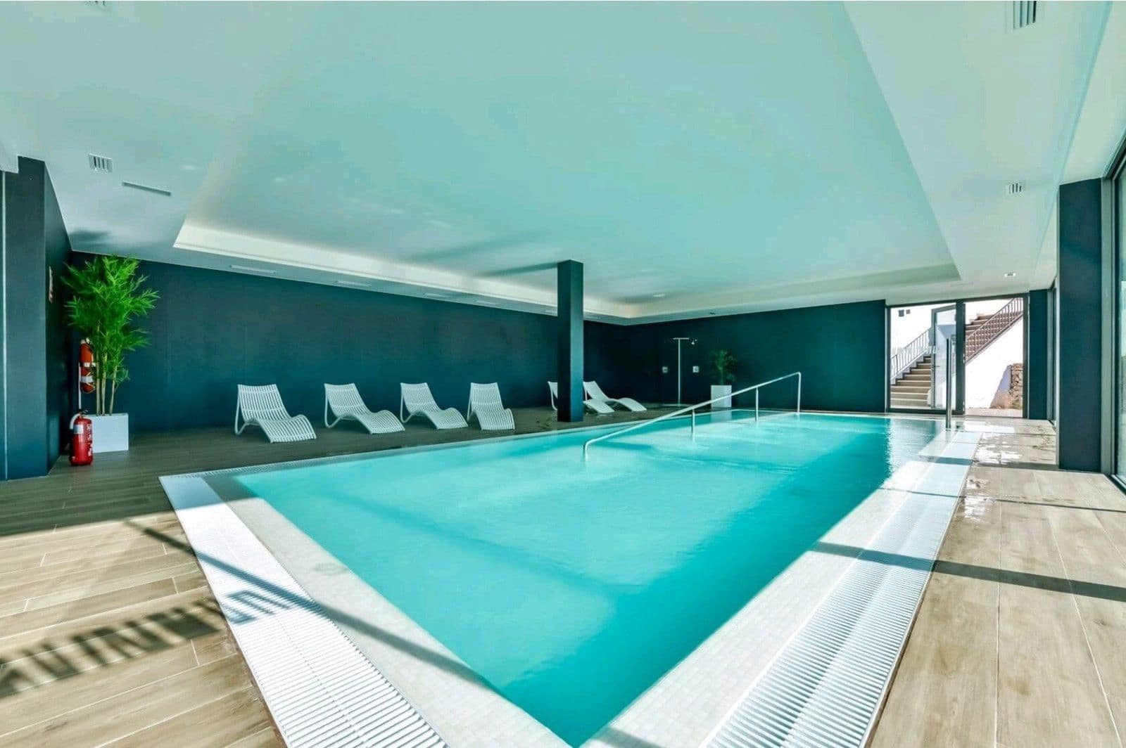 Apartamento de 2 habitaciones en Finestrat en venta con piscina garaje - 390.000 € (Ref: 7790582)