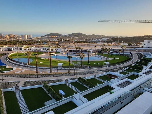 Apartamento de 2 habitaciones en Finestrat en venta con piscina garaje - 390.000 € (Ref: 7790582)