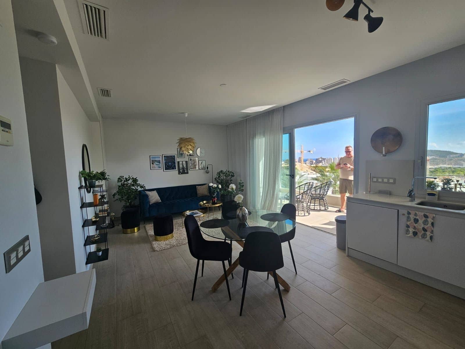 2 bedroom Penthouse for rent in Finestrat with pool garage - € 1,900 (Ref: 7814703)
