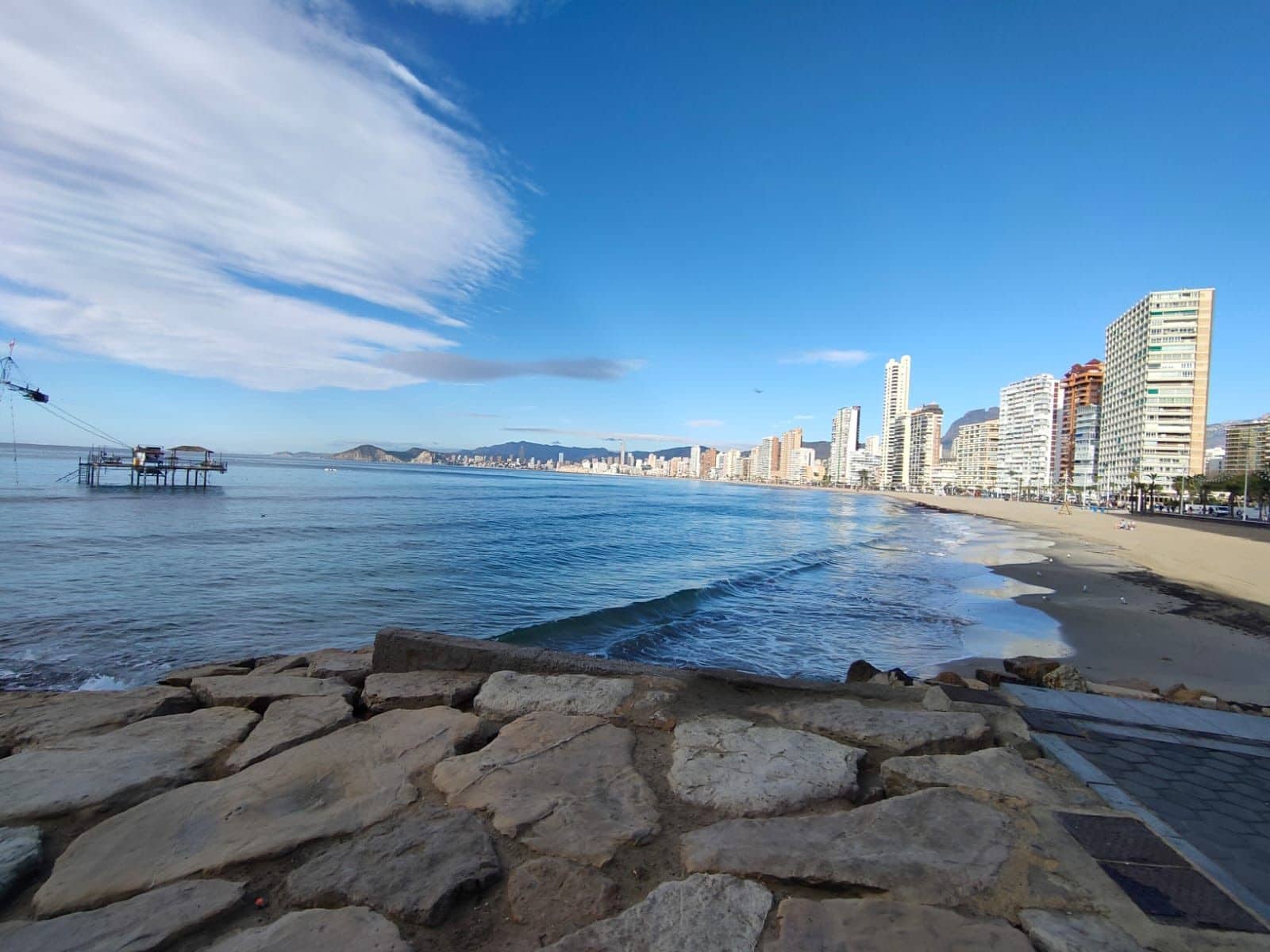 2 sypialnia Apartament do wynajęcia w Benidorm z basenem garażem - 1 400 € (Ref: 7864160)