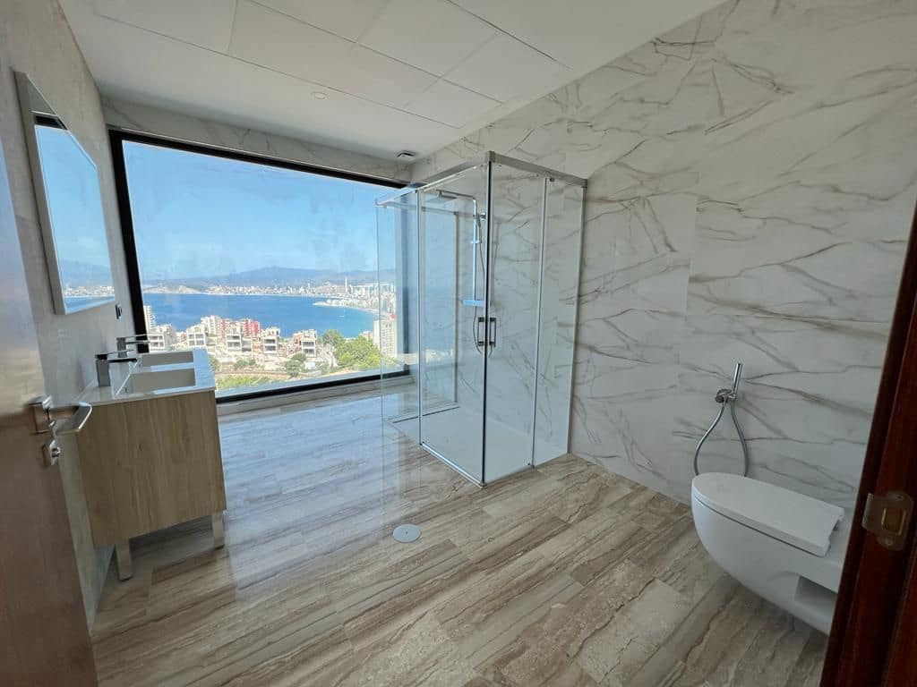 4 soveværelse Villa til salg i Benidorm med swimmingpool garage - € 2.650.000 (Ref: 7864165)