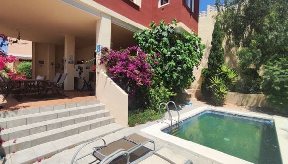 3 quarto Moradia para venda em Relleu com piscina garagem - 249 000 € (Ref: 7872875)