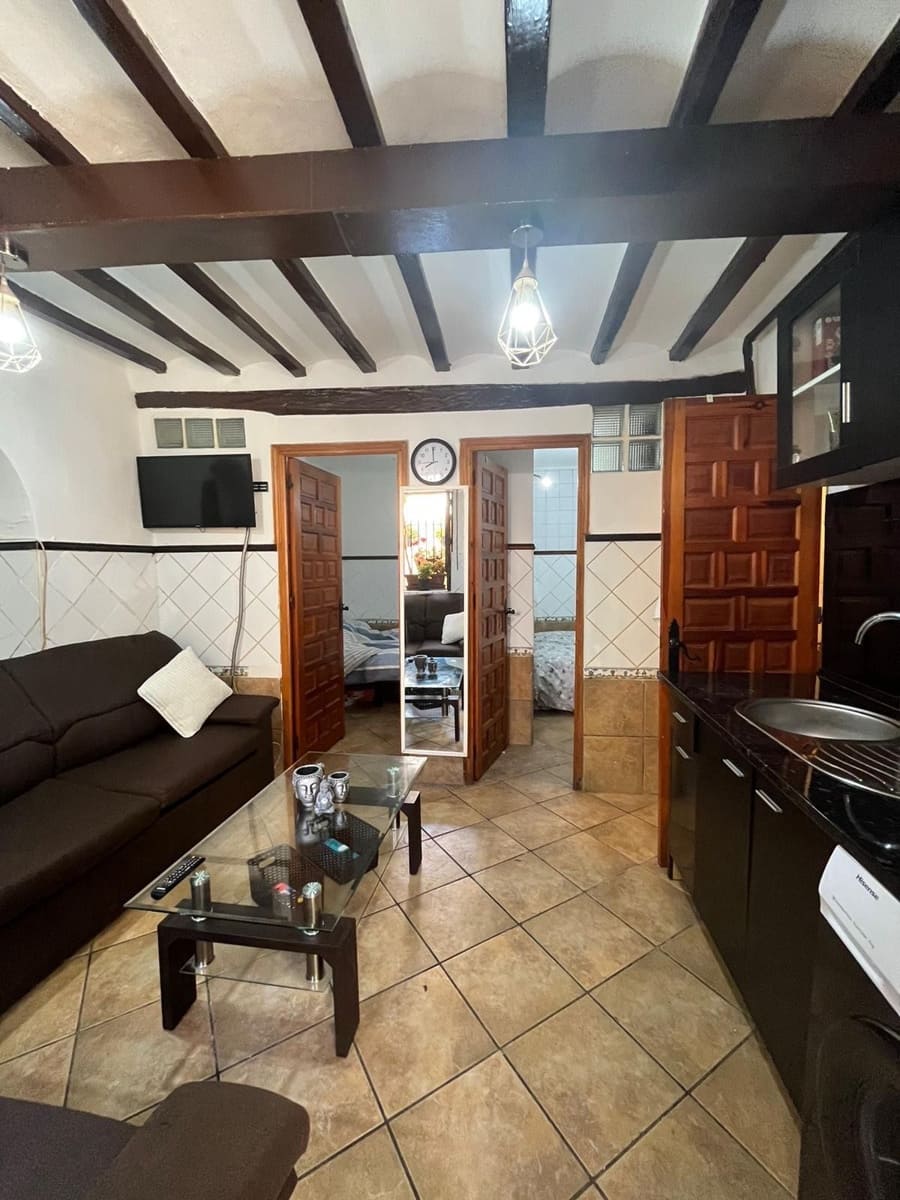 2 bedroom Apartment for sale in La Villajoyosa / Vila Joiosa - € 170,000 (Ref: 7893437)