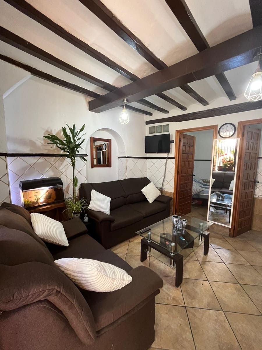 2 bedroom Apartment for sale in La Villajoyosa / Vila Joiosa - € 170,000 (Ref: 7893437)