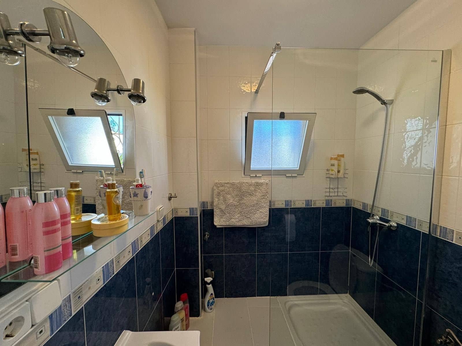 5 makuuhuone Huvila myytävänä paikassa Finestrat mukana uima-altaan 
autotalli - 595 000 € (Ref: 7936567)