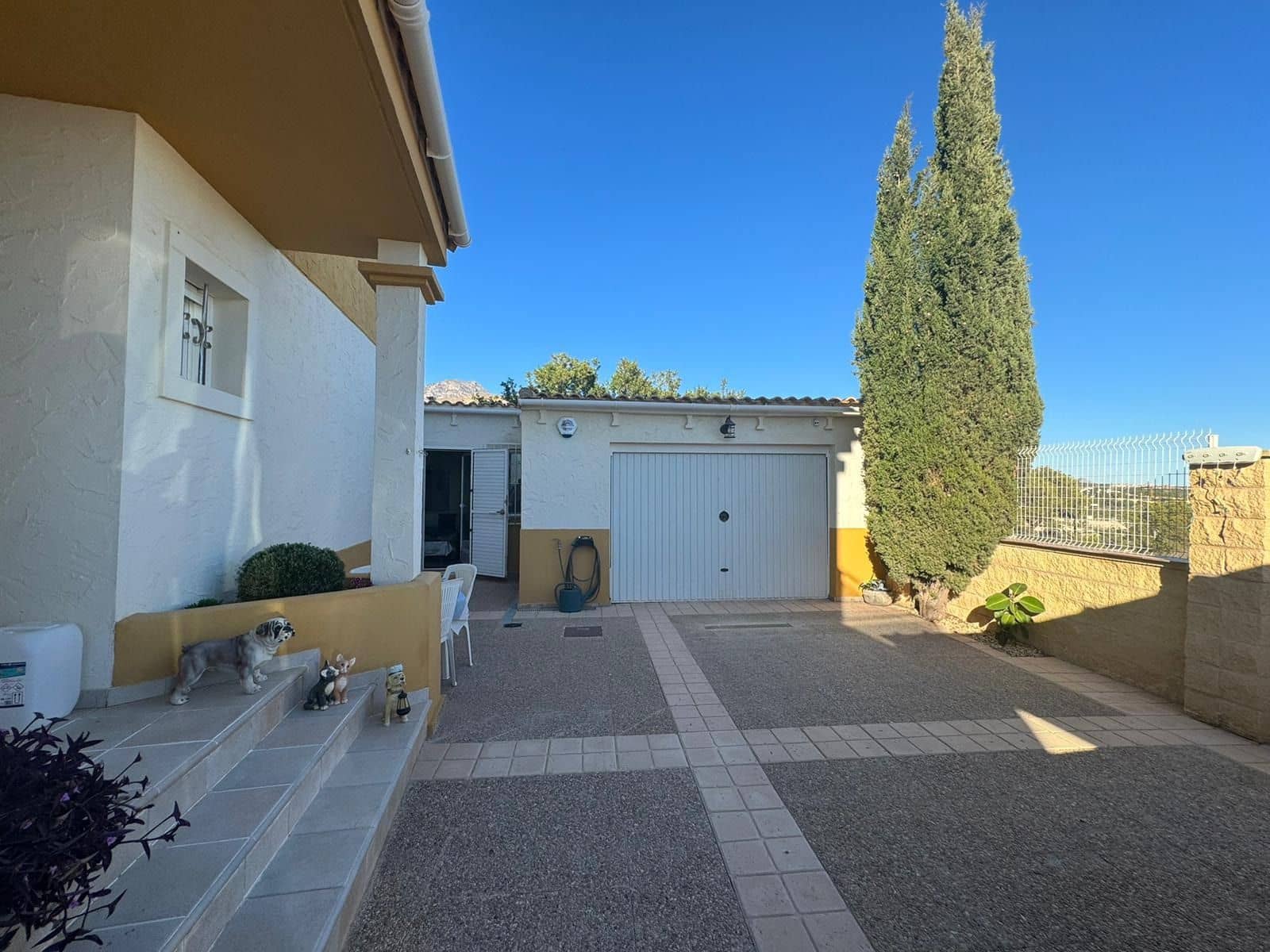 5 makuuhuone Huvila myytävänä paikassa Finestrat mukana uima-altaan 
autotalli - 595 000 € (Ref: 7936567)