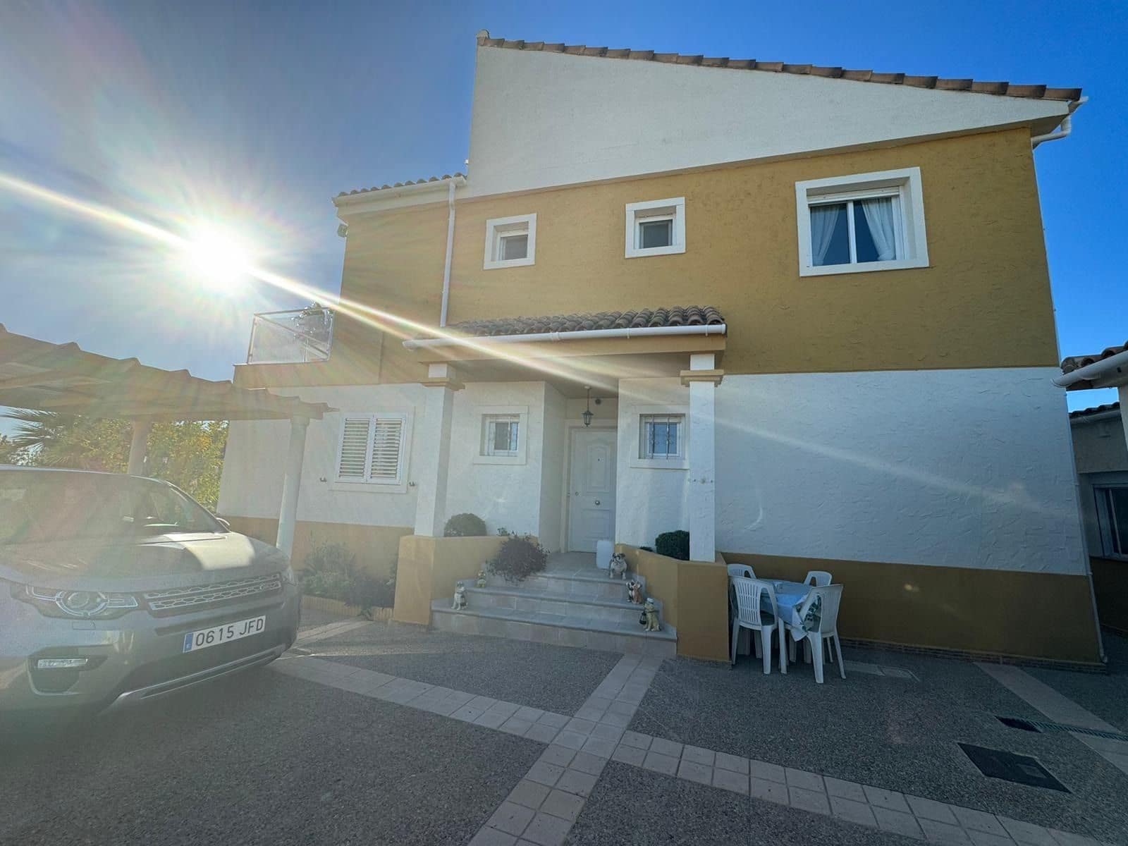 5 makuuhuone Huvila myytävänä paikassa Finestrat mukana uima-altaan 
autotalli - 595 000 € (Ref: 7936567)