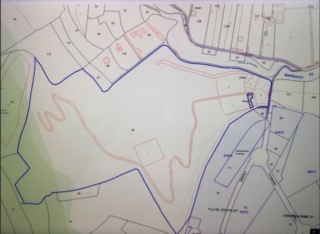 Grunde uden byggetilladelser til salg i Polop - € 2.500.000 (Ref: 7947914)