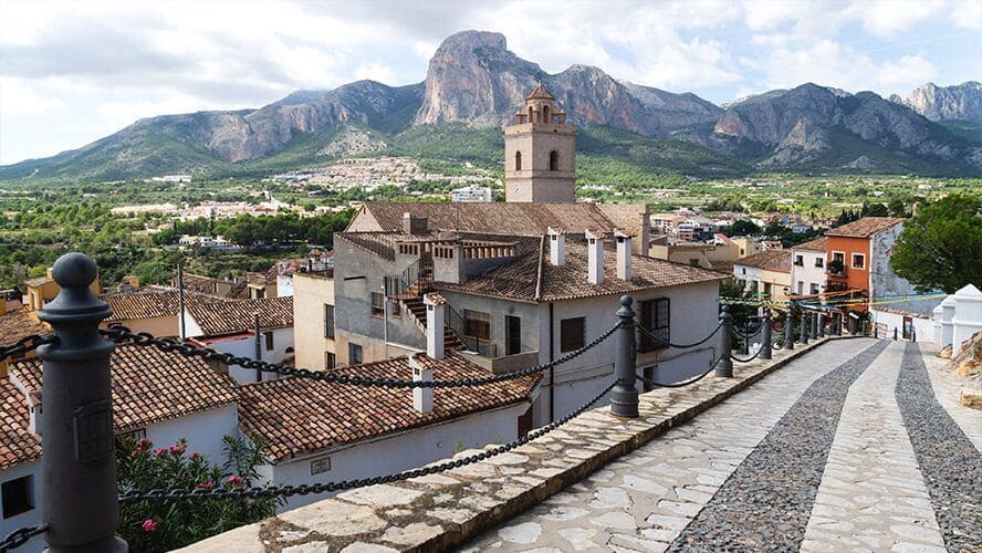 Grunde uden byggetilladelser til salg i Polop - € 2.500.000 (Ref: 7947914)