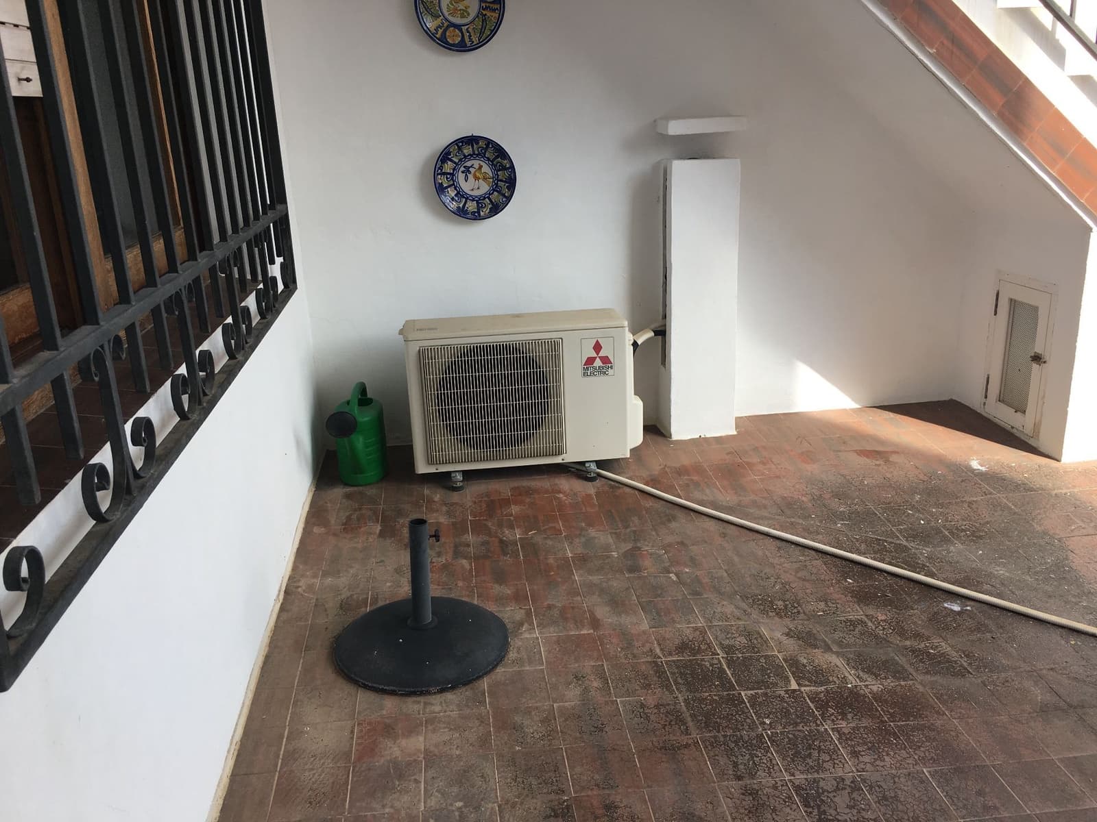 6 bedroom Villa for sale in Pedreguer - € 340,000 (Ref: 8044540)