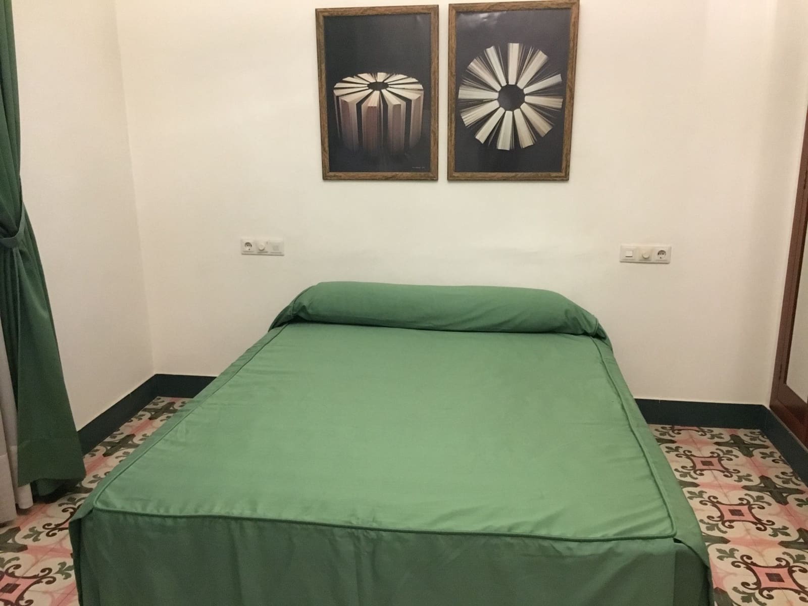 6 bedroom Villa for sale in Pedreguer - € 340,000 (Ref: 8044540)