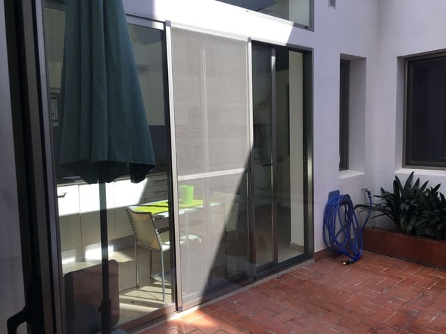 Chalet de 6 habitaciones en Pedreguer en venta - 340.000 € (Ref: 8044540)