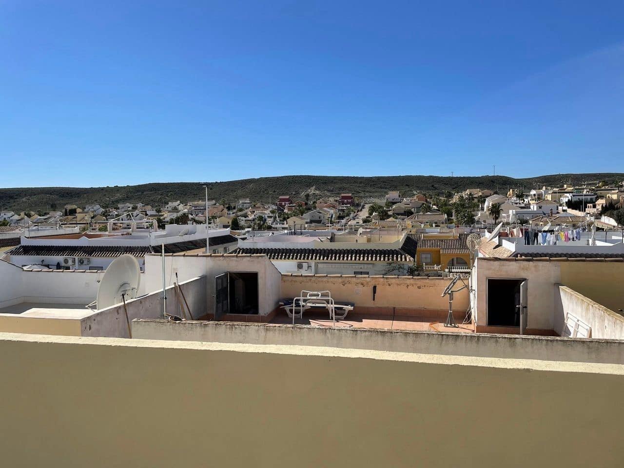 2 makuuhuone Bungalow myytävänä paikassa Camposol mukana 
autotalli - 62 500 € (Ref: 8047054)