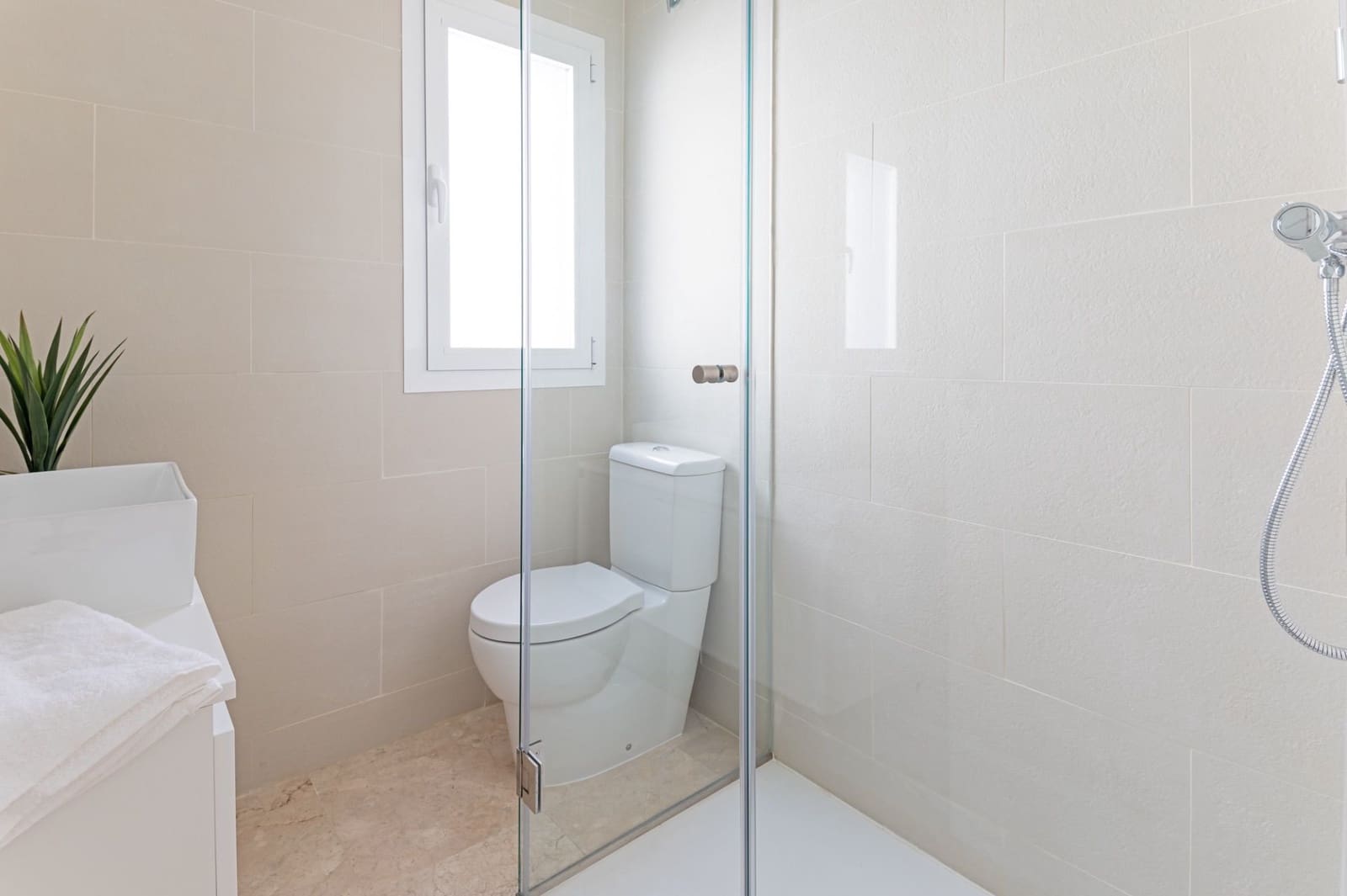 3 soverom Leilighet til salgs i Benahavis med svømmebasseng garasje - € 371 000 (Ref: 8116994)